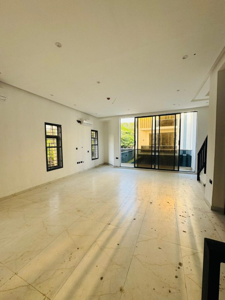 3 Bedroom House in Gated Estate for Sale in Ikeja GRA, Lagos | ₦200 Million