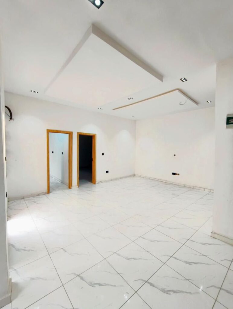 2 Bedroom House for Sale in Onigbogbo, Ikeja, Lagos | ₦110 Million